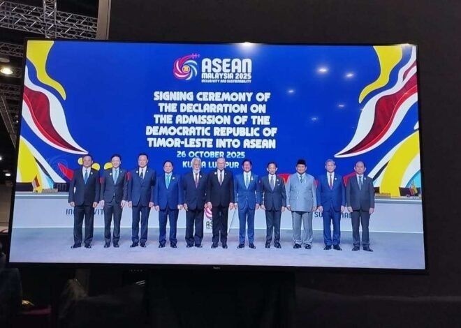 Momen Diplomasi ASEAN: Sambutan Hangat PM Anwar untuk Presiden Prabowo