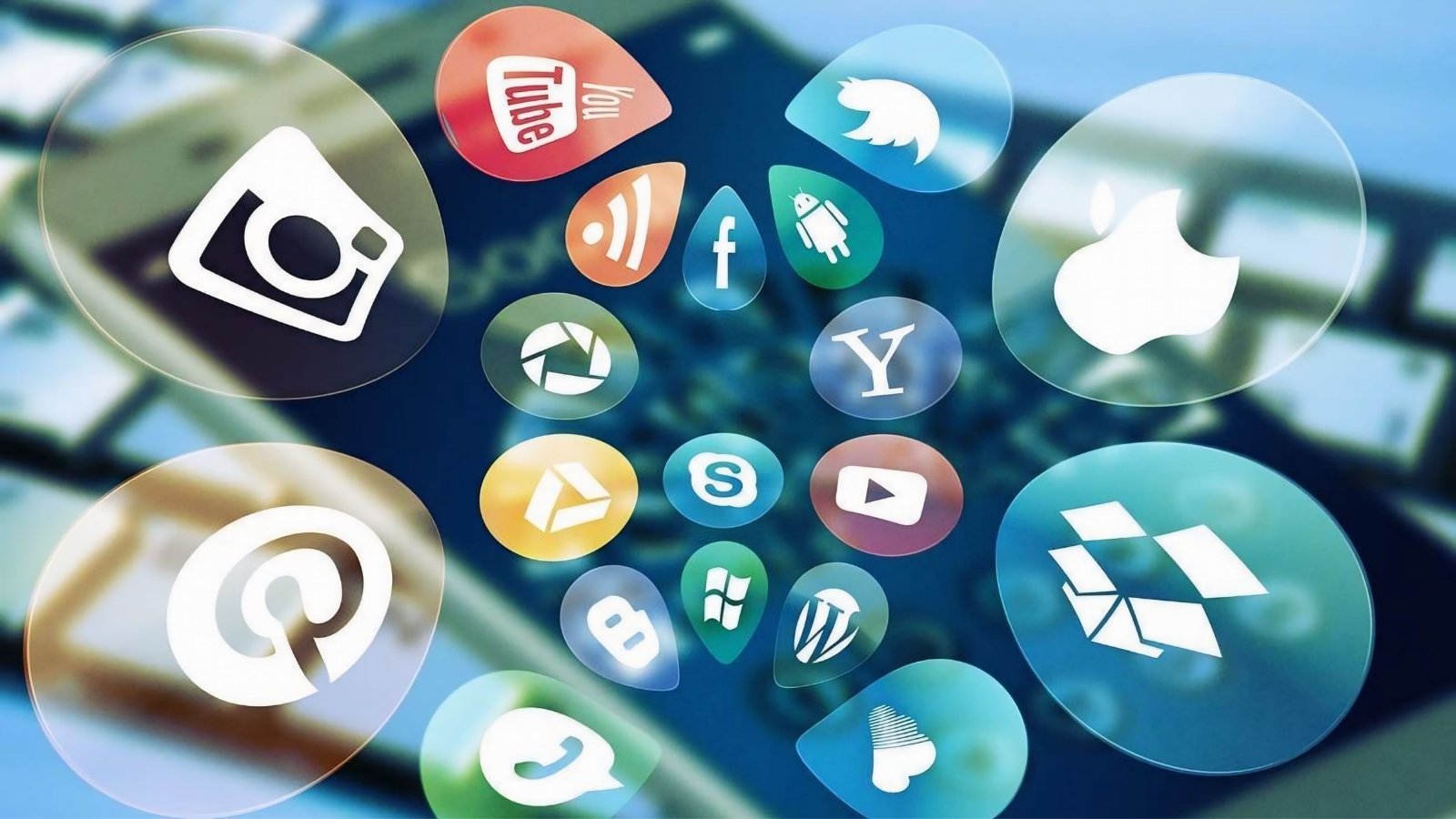 Digital Smart: Cara Tetap Bijak dan Berkarakter di Media Sosial