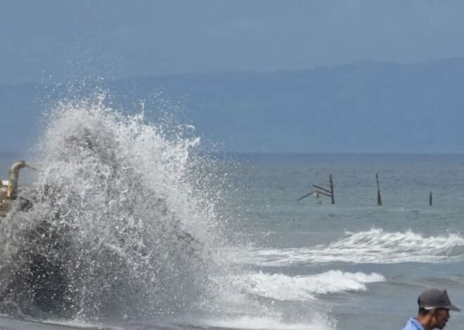 NTB Terancam Banjir Rob hingga 26 November, BMKG Sebut Fase Bulan Baru Jadi Pemicu