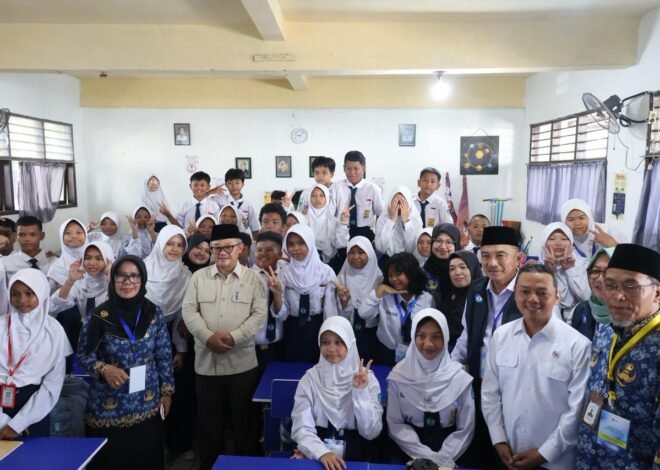 Pemkot Bekasi Dukung Digitalisasi Pembelajaran untuk Meningkatkan Kualitas Pendidikan