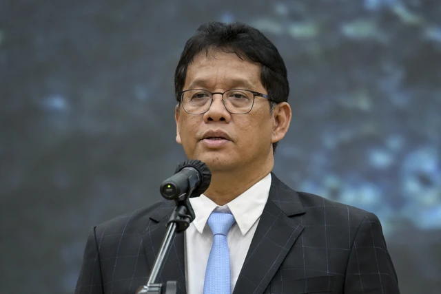 Kasus Eks Dirjen Pajak, Menkeu Purbaya Minta Pegawai Fokus pada Pekerjaan