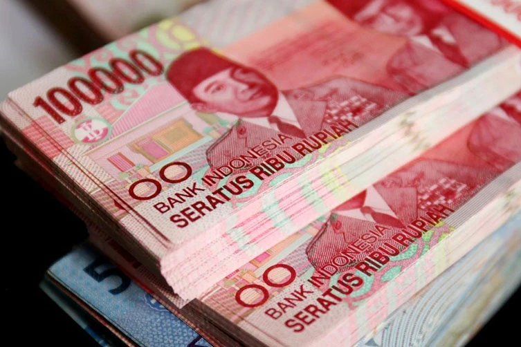 BPS Akan Rilis Data Ekonomi, Rupiah Dibuka Menguat di Pasar Awal Pekan