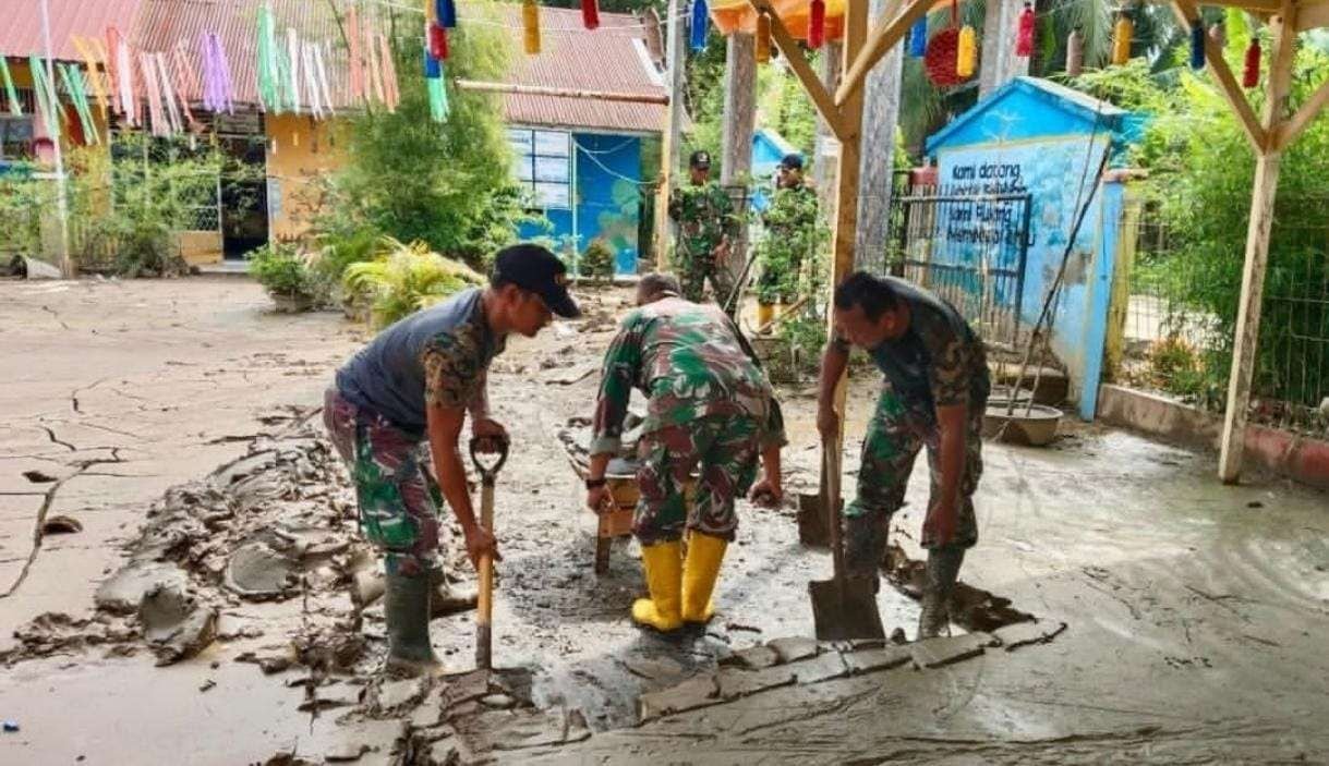 BNPB Targetkan Siswa di Sumatra dan Aceh Kembali Sekolah Januari 2026