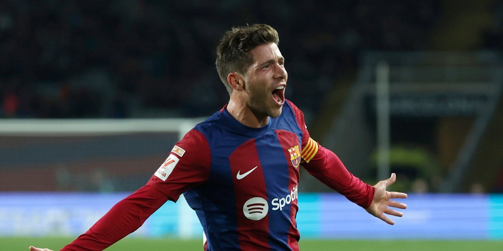 Fabregas Pastikan Sergi Roberto dan Alberto Dossena Siap Tempur Kontra Lecce