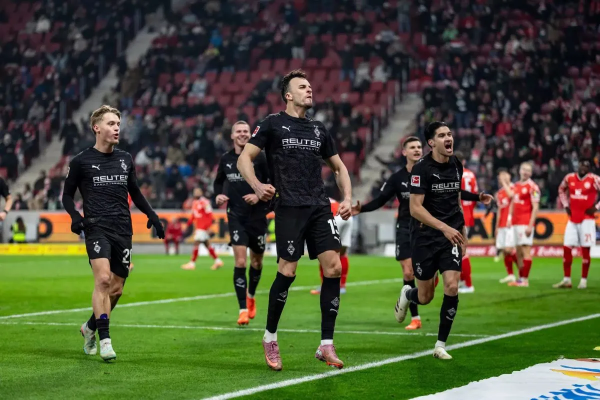 Gol Bunuh Diri Da Costa Bawa Moenchengladbach Taklukan Mainz 1-0