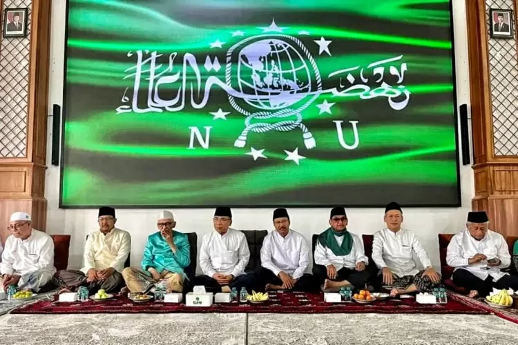 Rais Aam dan Ketum PBNU Perkuat Silaturahmi: Pesan Persatuan Pasca-Islah di Surabaya