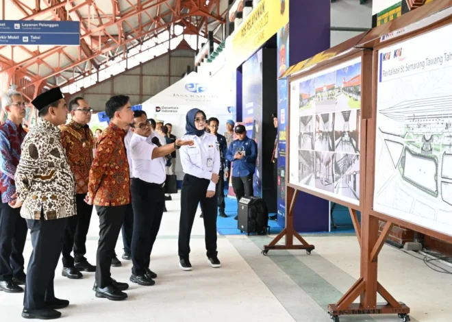 20,3 Juta Orang Serbu Jateng Saat Natal, Wapres Gibran Tinjau Kesiapan Stasiun Tawang Semarang