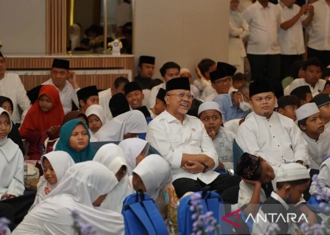 Wujud Kepedulian, PAN Santuni Ribuan Anak Yatim dalam Acara Doa Bersama untuk Negeri
