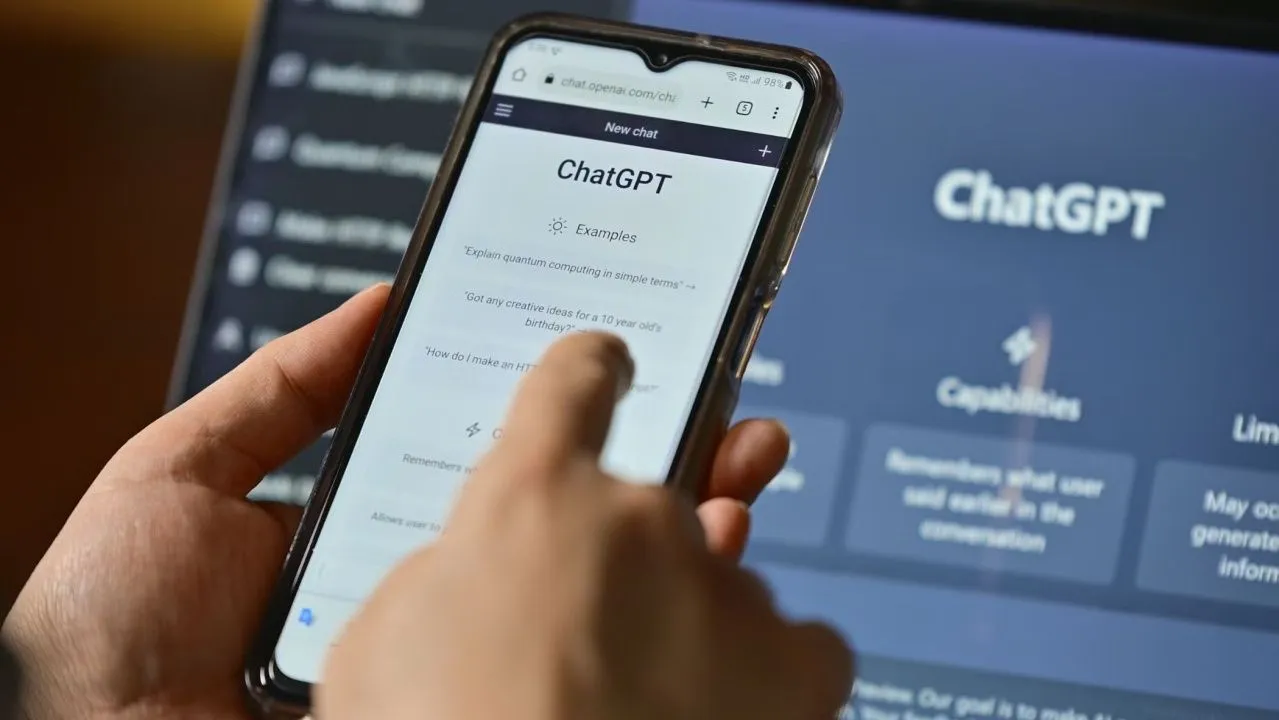 Analis Ungkap Pertumbuhan Pengguna ChatGPT Mulai Tersaingi Gemini