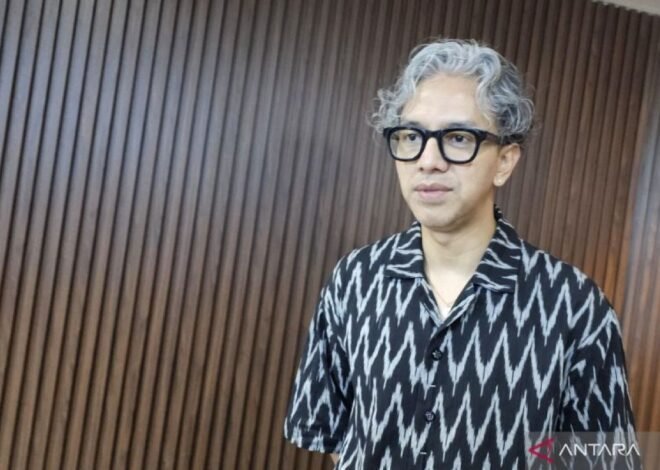 Desainer Didiet Maulana Hadirkan Koleksi dengan Warna Avatar: Fire and Ash