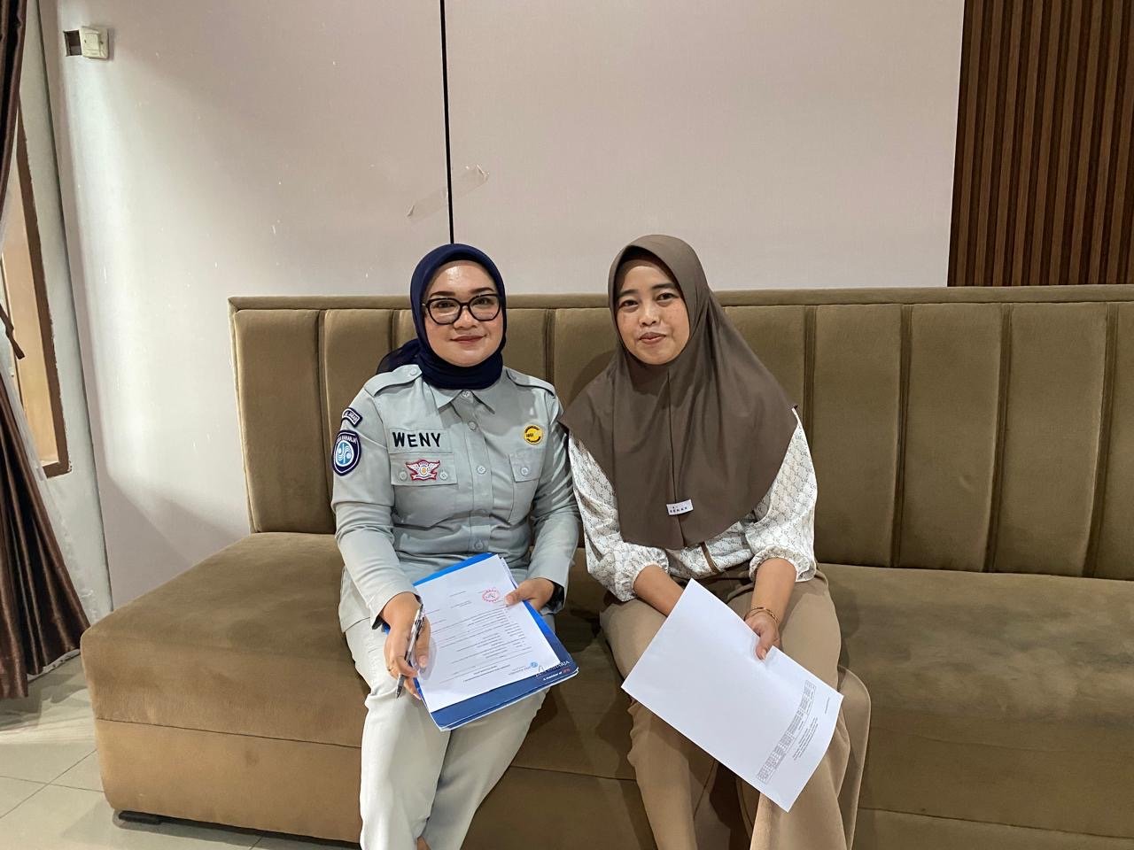 Jasa Raharja Samsat Rancaekek Lakukan Door to Door Penagihan Iuran Wajib kepada Koperasi Angkutan Umum