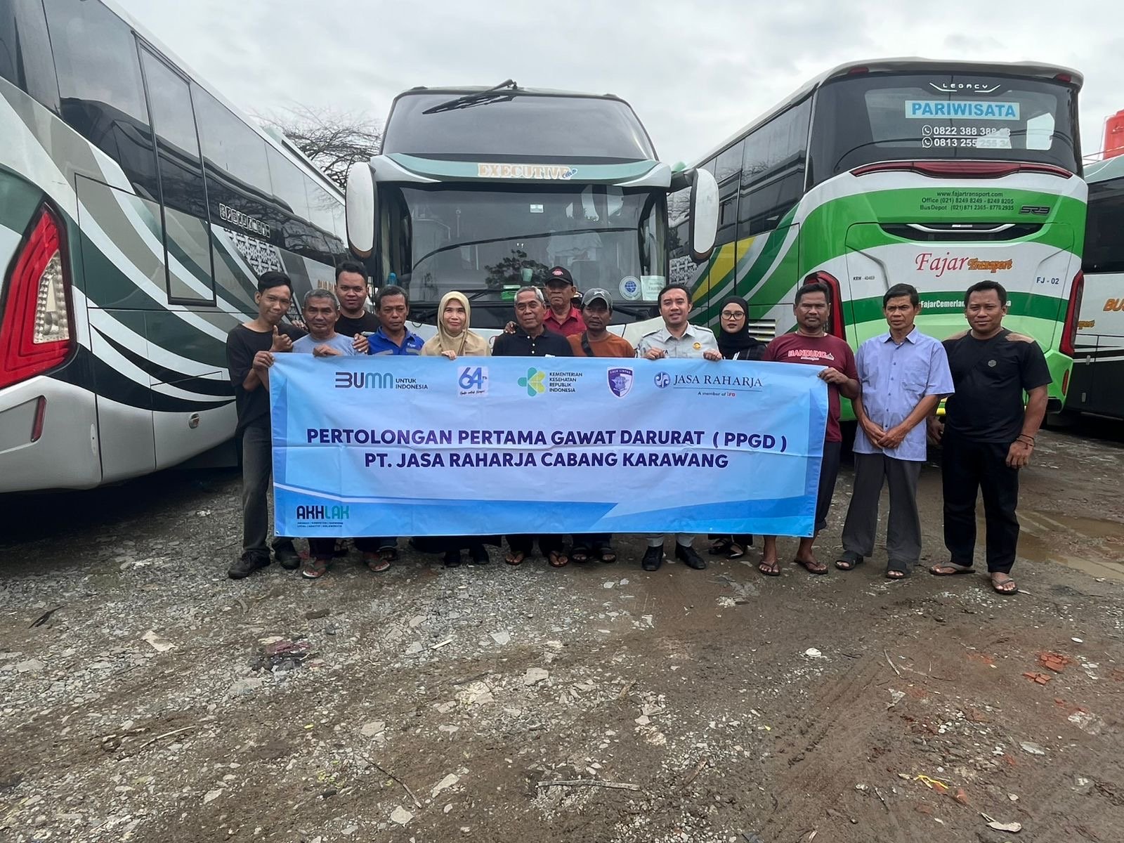 Tingkatkan Kesiapsiagaan Darurat, Jasa Raharja Karawang Gelar Edukasi Pertolongan Pertama Gawat Darurat di PO Fajar