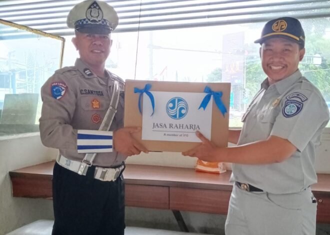 Dukung Kelancaran Nataru, Jasa Raharja Bandung Salurkan Bantuan Simpatik di Kota Bandung