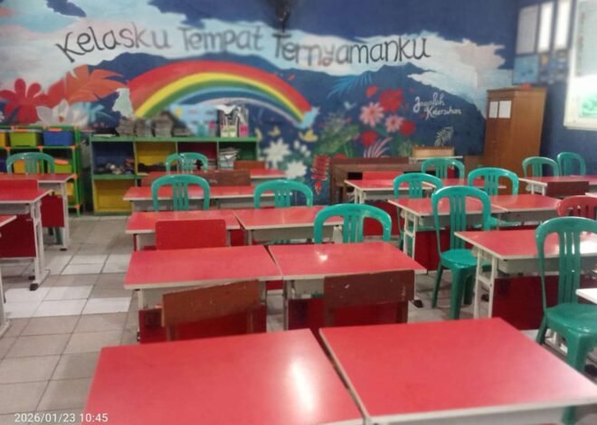 Kota Bekasi Banjir, Sejumlah Sekolah Terapkan Pembelajaran Jarak Jauh (PJJ)