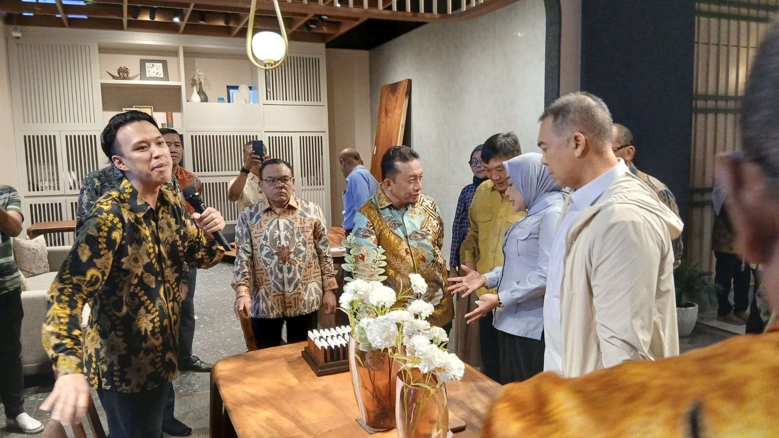 DPR Soroti Strategi Keberlanjutan Industri Furnitur di Tengah Ketidakpastian Ekonomi