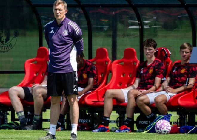 Jonny Evans Ditunjuk Jadi Asisten Fletcher, Era Baru Staf Pelatih Manchester United