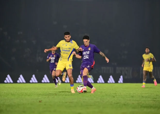 Gol Menit Akhir Muhamad Firly Bawa Persik Kediri Paksa Persib Bandung Seri 1-1