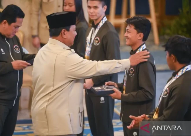 Pesan Menyentuh Prabowo ke Rizki Juniansyah: Tabung Bonusnya untuk Masa Depan
