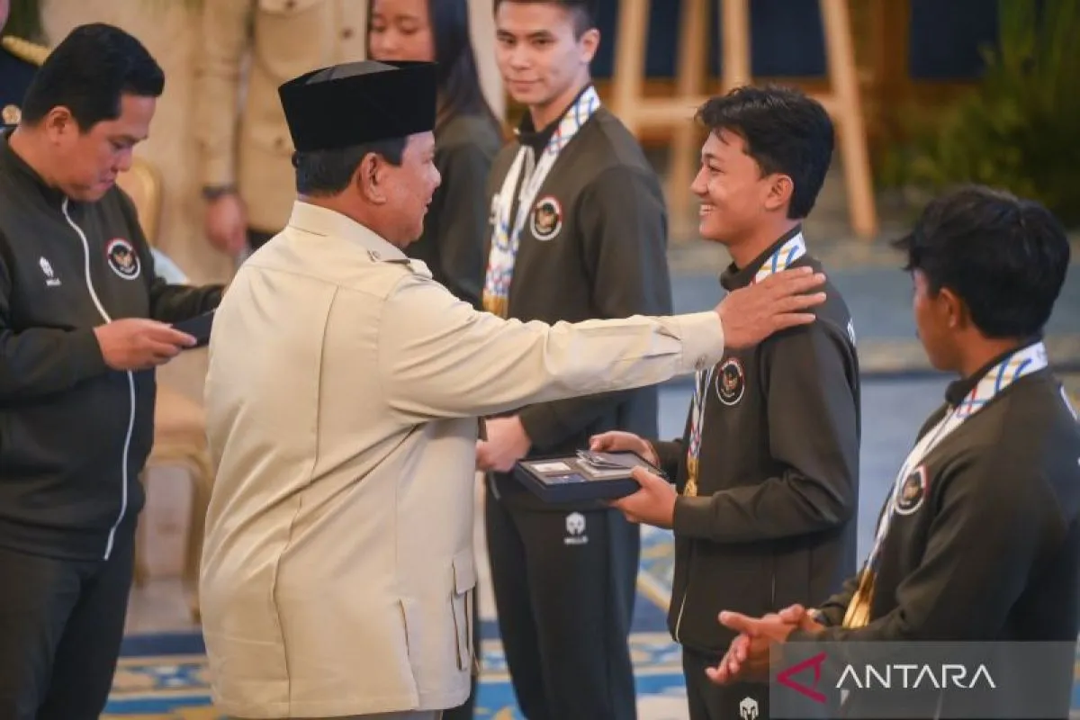 Pesan Menyentuh Prabowo ke Rizki Juniansyah: Tabung Bonusnya untuk Masa Depan