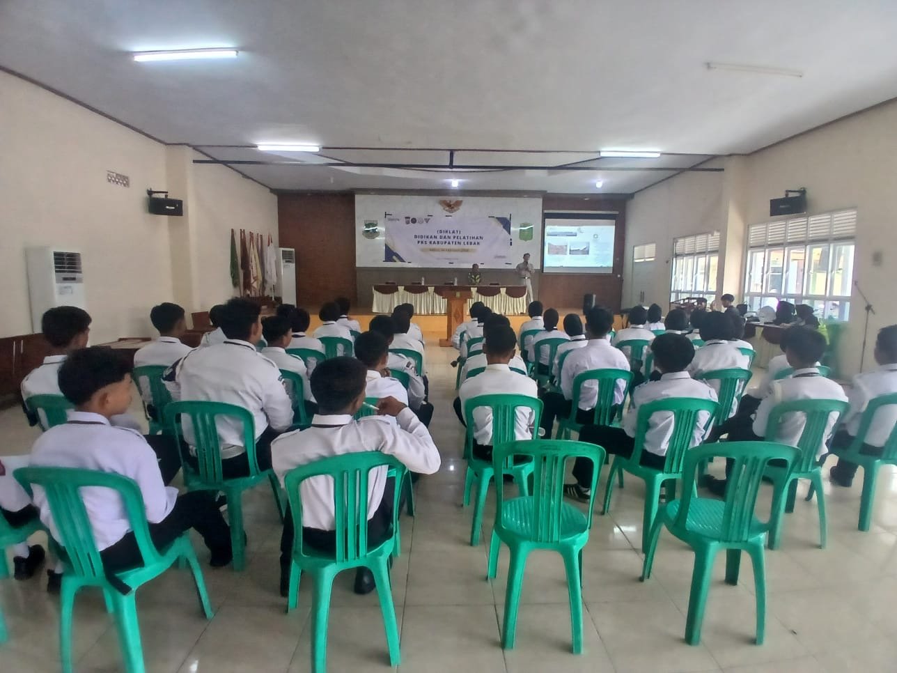 Jasa Raharja Lebak Gelar Sosialisasi PPKL di SMKN 1 Rangkasbitung, Kolaborasi dengan Unit Kamsel Polres Lebak