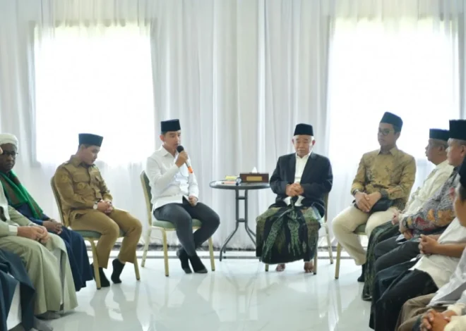 Sambangi Pesantren Amanatul Ummah Mojokerto, Gibran Serap Nasihat dan Aspirasi Kiai
