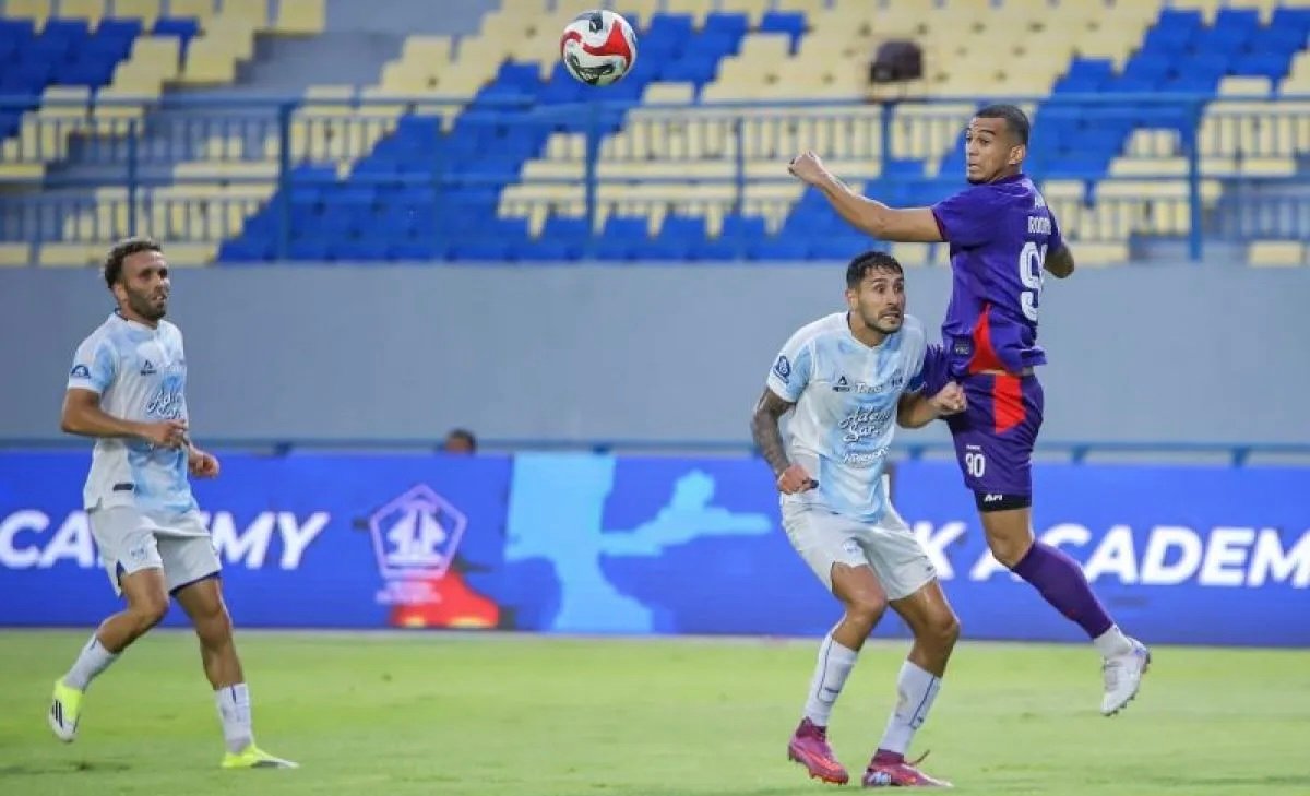 Persik Kediri Fokus Benahi Lini Pertahanan Jelang Duel Lawan Bhayangkara FC