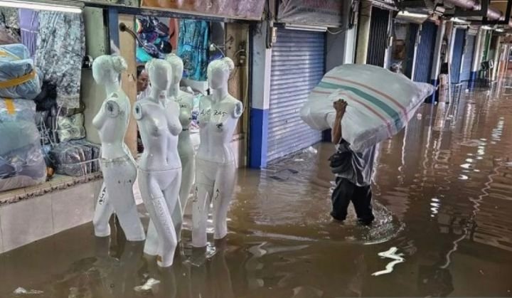 BPBD DKI Jakarta: Ketinggian Banjir di Cipulir Capai 1,4 Meter