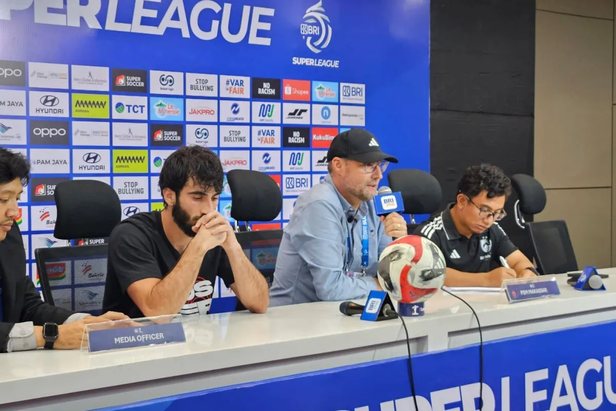 Kecewa VAR Bermasalah, Pelatih PSM Soroti Keadilan Laga Kontra Persija Jakarta