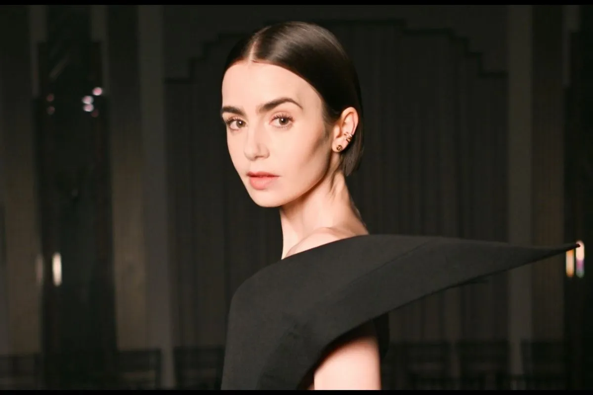 Lily Collins Jadi Sosok Legendaris Audrey Hepburn di Breakfast at Tiffany’s