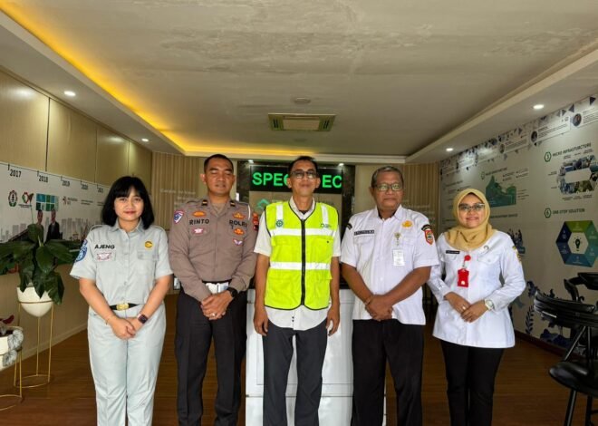 Tingkatkan Kepatuhan SWDKLLJ dan Tertib STNK, Tim Pembina Samsat Kendal Survei Lokasi Layanan di Kawasan Industri