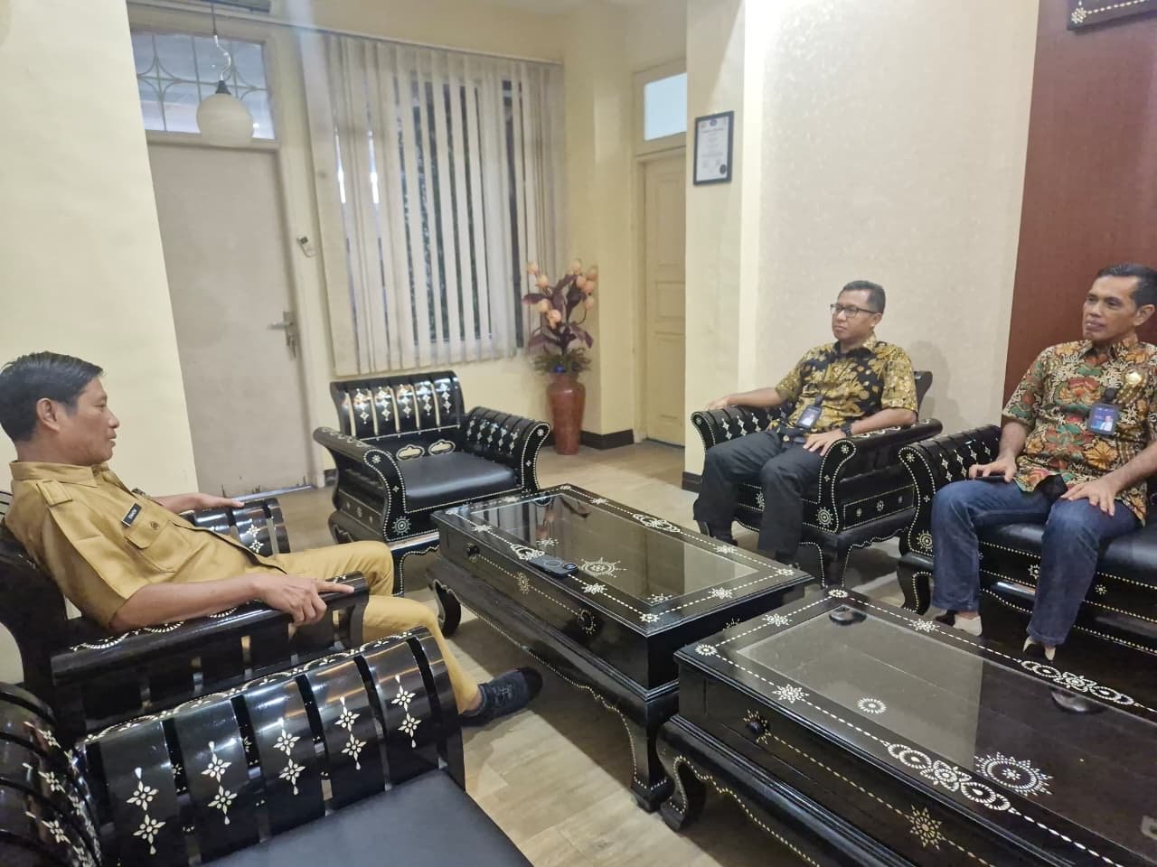 Optimalisasi Pendapatan Daerah, Kepala Jasa Raharja NTB Audiensi dengan Sekretaris Bappenda NTB