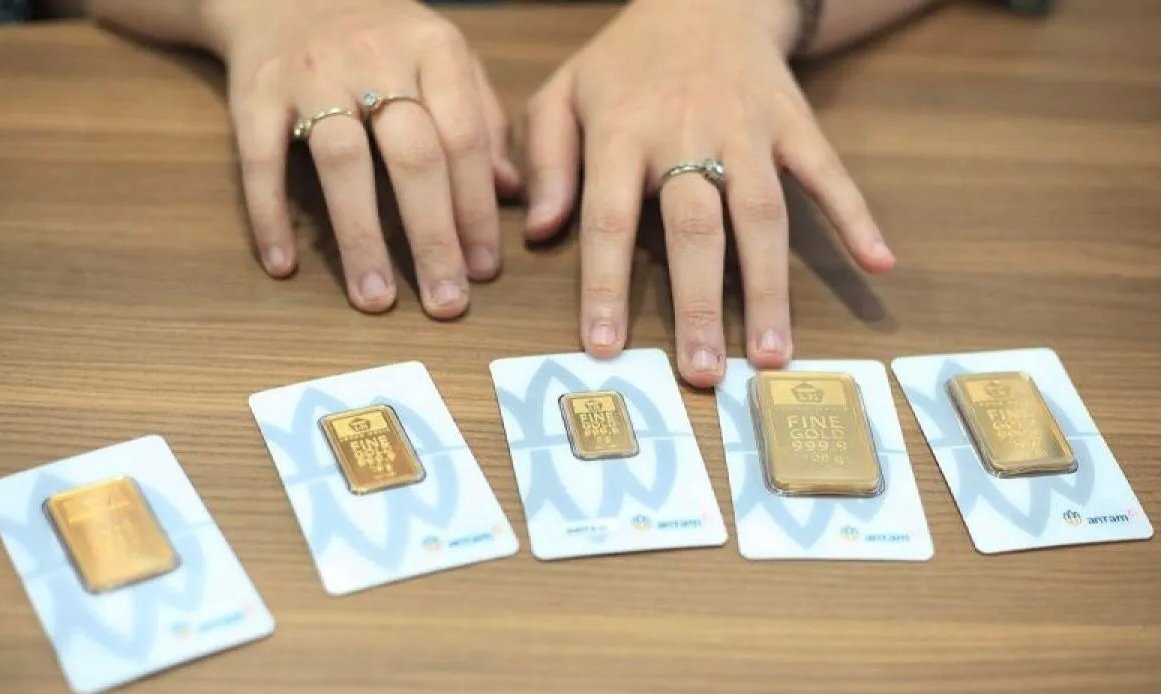 Harga Emas Antam Senin Ini Meroket Rp50.000, Tembus Rp3,135 Juta per Gram