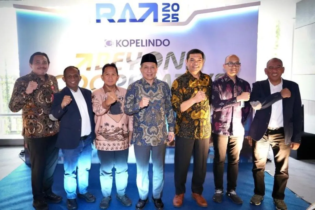 Menkop Dorong Koperasi Skala Besar Jadi ‘Kakak Asuh’ bagi KDKMP