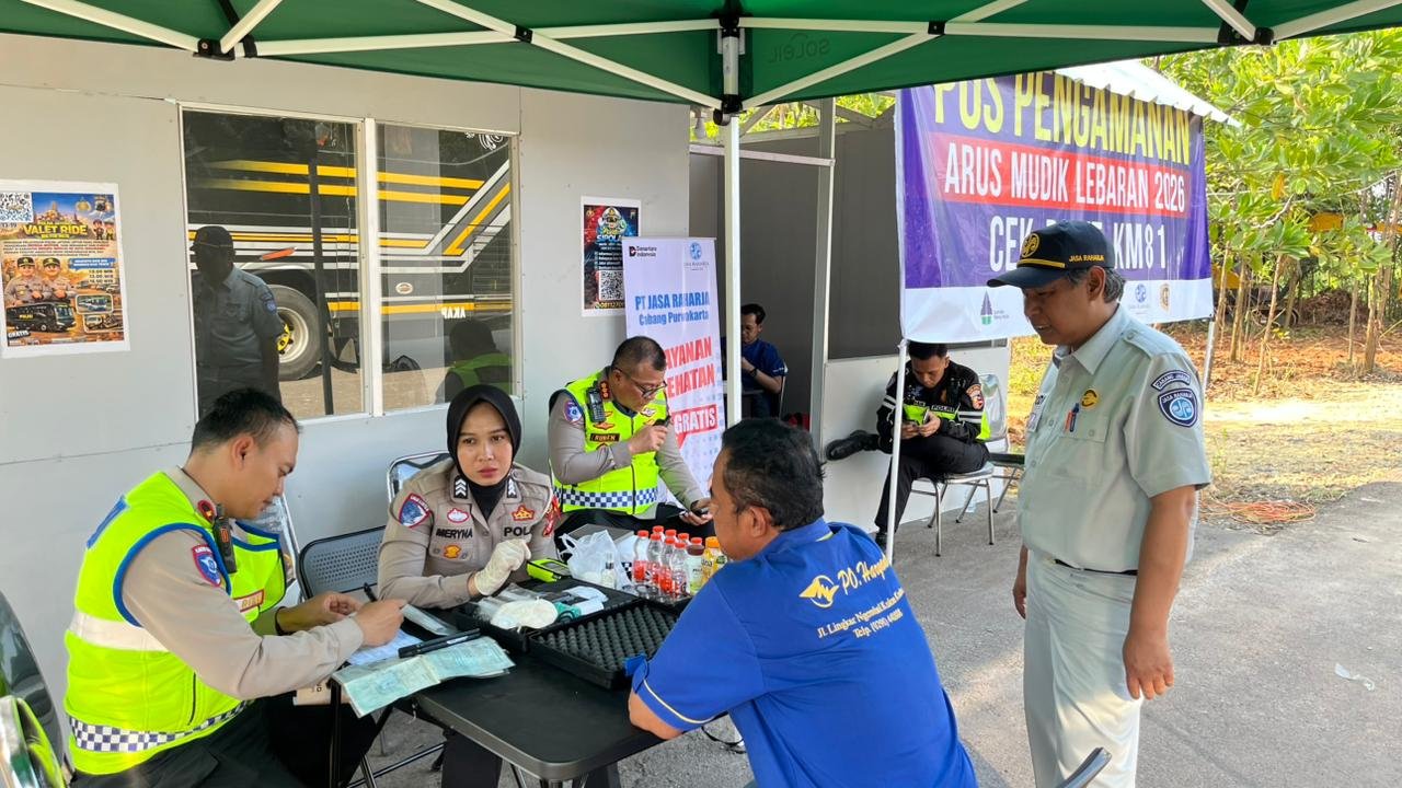 Sinergi Jasa Raharja Purwakarta, Unit Kamsel, dan Dishub Gelar Ramp Check serta Layanan Kesehatan di Tol Cipali KM 81