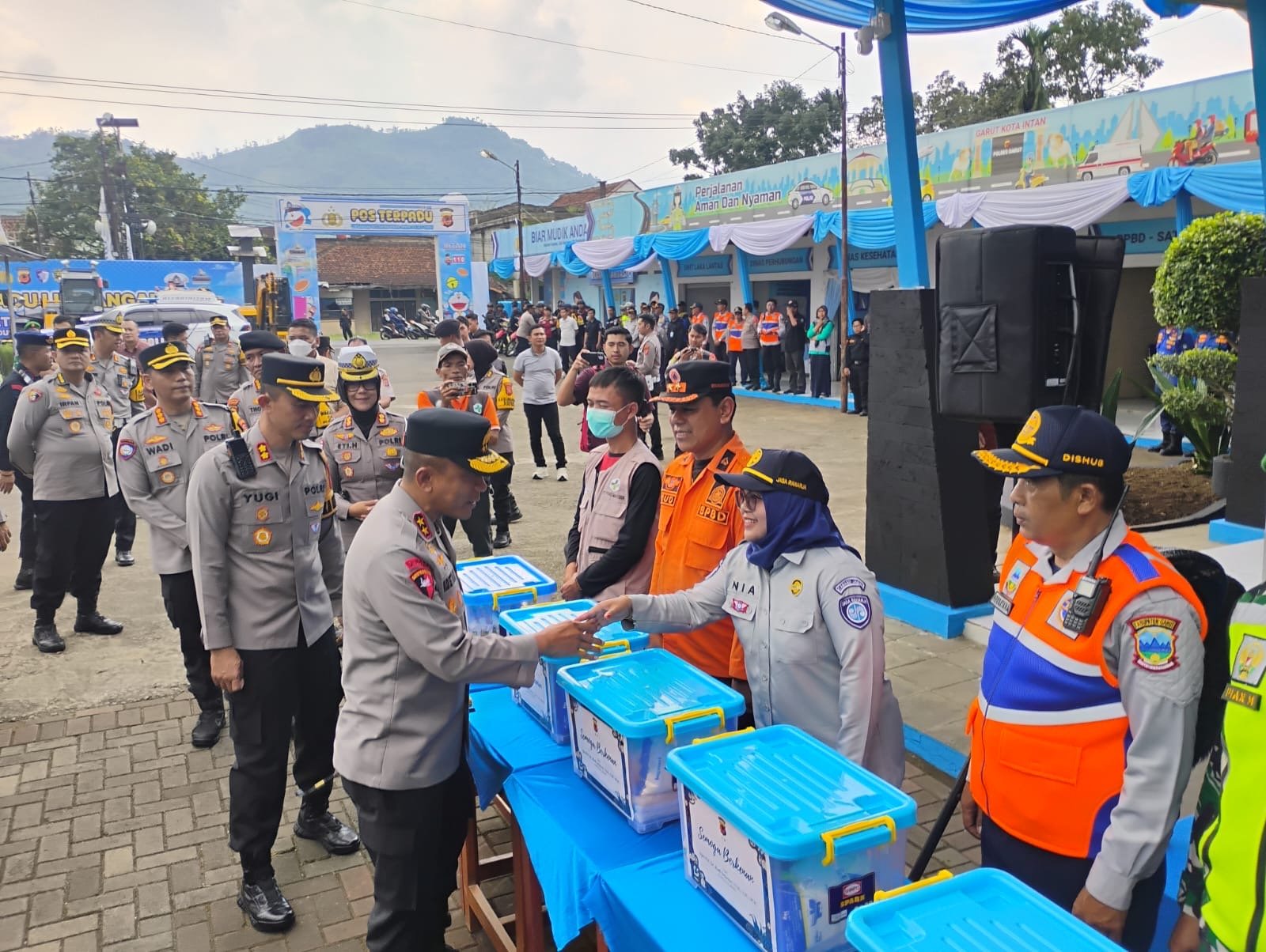 PT Jasa Raharja dan Polres Sambut Kunjungan Kapolda Jawa Barat di Posyanter Technopark Ciawi Tasikmalaya dan Pos Pelayanan Limbangan Garut