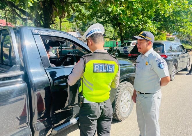Jasa Raharja Samsat Sanggau Bersama Tim Pembina Samsat Gelar Operasi Gabungan Tingkatkan Kepatuhan Wajib Pajak