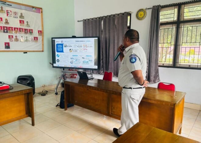 Tingkatkan Kesadaran Berkendara, Jasa Raharja Palopo Gelar PPKL Dan Sosialisasi Keselamatan Berlalu Lintas di SMKN 2 Tomoni