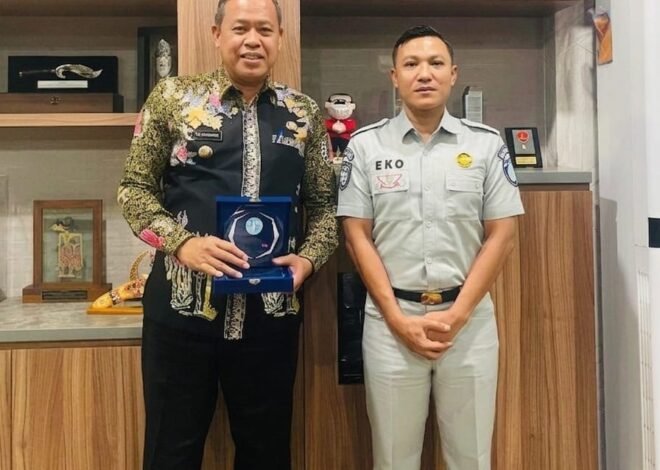 Audiensi Kepala CabangJasa Raharja Bekasi Dengan Walikota Bekasi Berdiskusi Optimalisasi Implementasi UU HKPD & Strategi Preventif Kecelakaan Lalu Lintas