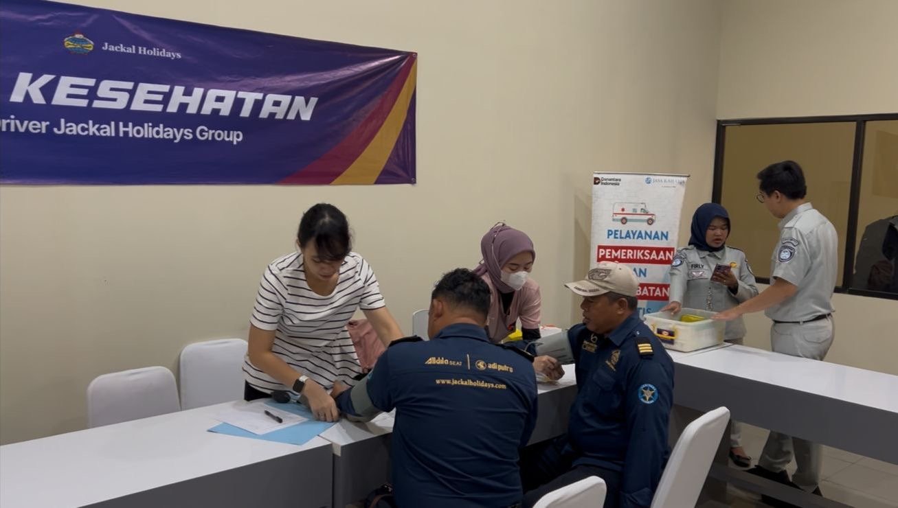 Jasa Raharja Jawa Barat Gelar Pengobatan Gratis MUKL di Perusahaan Otobus PT Jackal Holiday