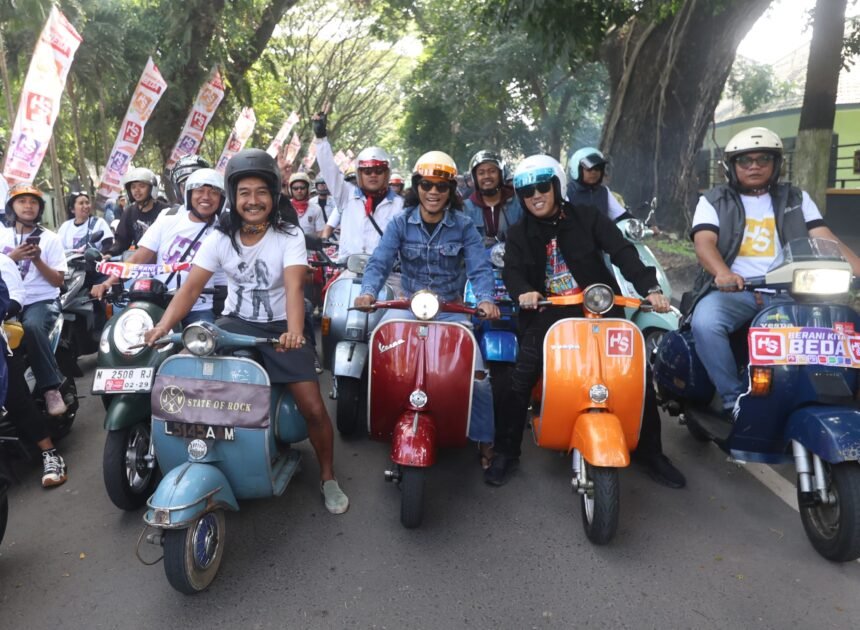 Jelang Konser HS Slank di Lapangan Rampal, Kaka Riding Keliling Kota Malang