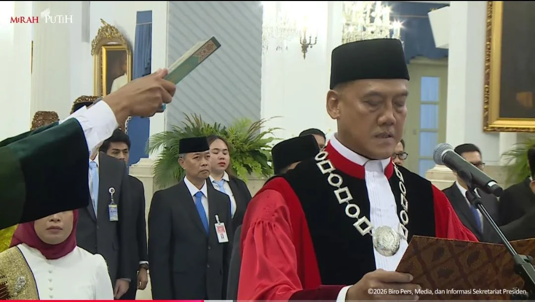 Liliek Prisbawono Adi Resmi Dilantik Jadi Hakim MK Gantikan Anwar Usman