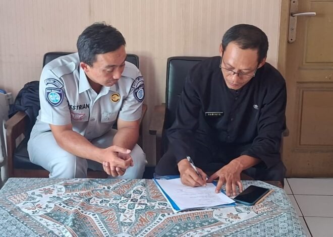 Petugas Samsat Kota Banjar Laksanakan Kegiatan SIGAP Instansi ke Dinas Kesehatan Kota Banjar