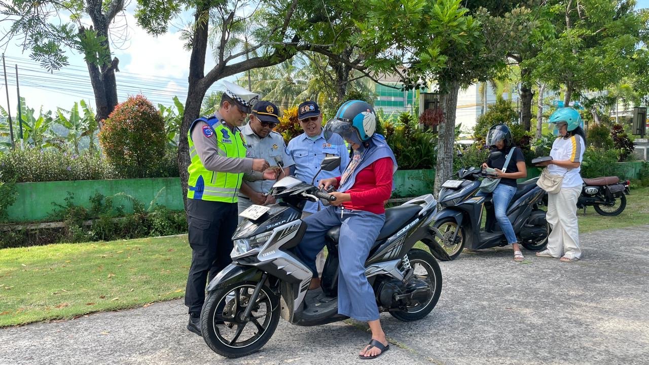 Operasi Penertiban Pajak di Kulon Progo, Tim Samsat Tingkatkan Kesadaran Wajib Pajak Kendaraan