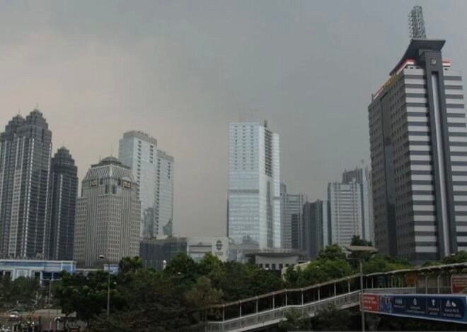 BMKG: Jakarta Diprediksi Berawan Tebal Sepanjang Sabtu Pagi