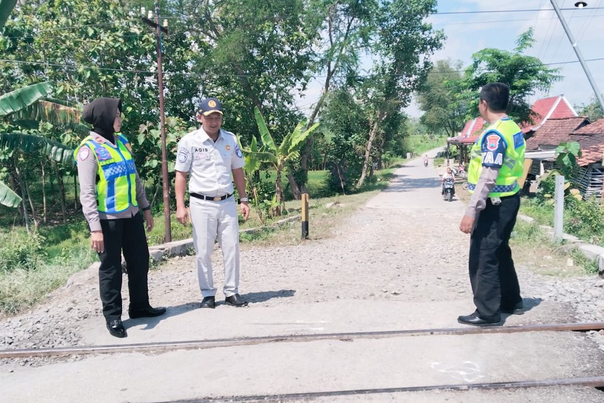 Minibus Tertabrak KA di Grobogan, Seluruh Korban Terjamin Jasa Raharja