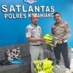 Jasa Raharja Bengkulu Serahkan Rompi Lalu Lintas, Perkuat Dukungan Keselamatan Lalu Lintas