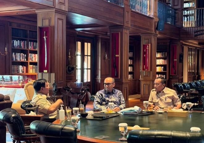 Pertemuan dengan PPATK, Presiden Prabowo Fokus Evaluasi Transaksi Keuangan dan Perkuat Pengawasan Aliran Dana