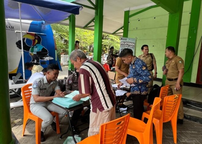 Jasa Raharja Turut Berpartisipasi dalam Kegiatan Samsat GOKATAN (Go Kecamatan) di Kecamatan Pontianak Barat