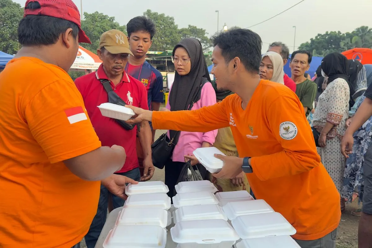 Kebakaran Kemayoran: BAZNAS DKI Jakarta Distribusikan Kebutuhan Logistik Darurat