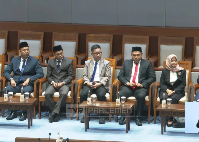DPR Sahkan 7 Anggota KIP Terpilih Periode 2026-2030 dalam Sidang Paripurna